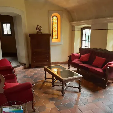 Petit Chateau En Camargue Villa